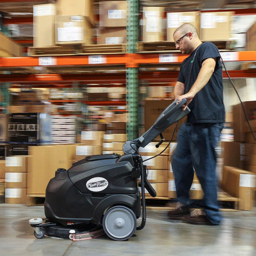 CleanFreak® 18" Reliable 18E Electric Auto Scrubber in Warehouse Thumbnail