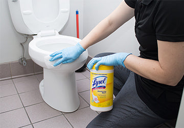 How to disinfect a toilet
