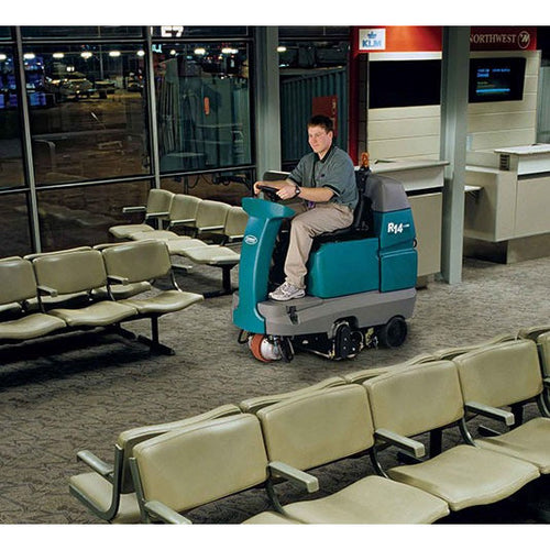 Cleaning the Carpet in an Airport with the Tennant R14 Rider Carpet Cleaning Extractor Thumbnail