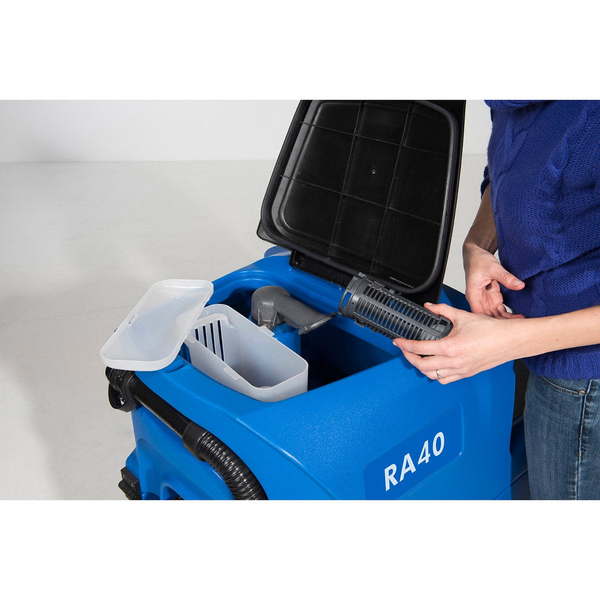 Clarke® RA40™ 20D Automatic Rider Floor Scrubber (20" Scrub Deck) 18.